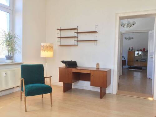 Offener Arbeitsplatz 2 - 