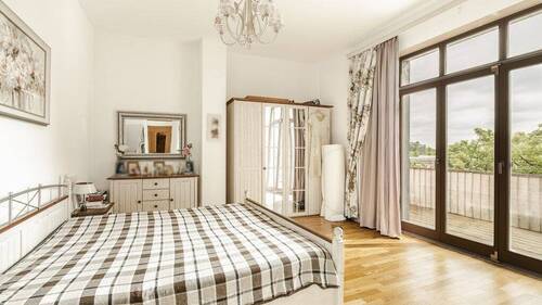 Schlafzimmer mit Ankleide - 