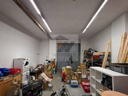 Große Garage / Halle - 