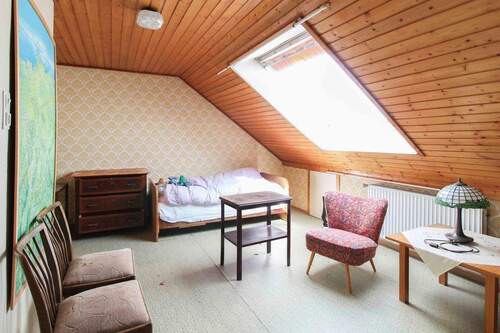 4. Schlafzimmer Dachgechoss Bild 1 - 