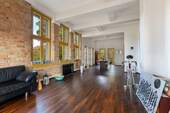 Wohn-Essbereich - Loft mit offener Raumgestaltung im Komponistenviertel