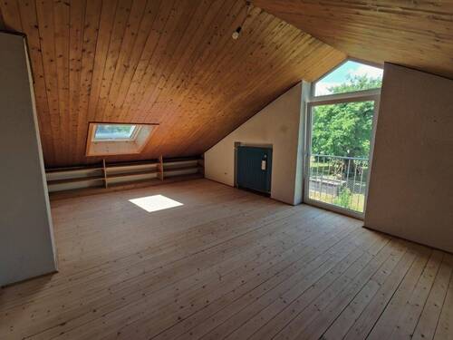 Atelier-Raum im DG - 