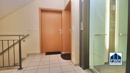 Fahrstuhl zum Keller - 