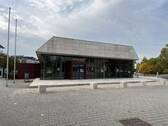 die neue Stadthalle 2 Minuten entfernt - 