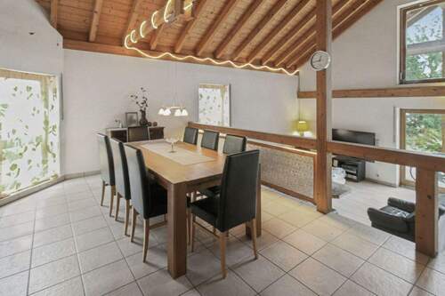 Esszimmer - 6 Zimmer Einfamilienhaus in Rheinstetten