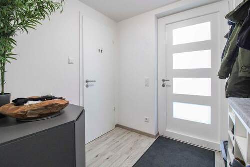 Eingangsbereich - 4 Zimmer Einfamilienhaus zum Kaufen in Langweid am Lech