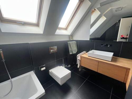 Bad,Wanne,Dusche - 3 Zimmer Etagenwohnung in Gütersloh