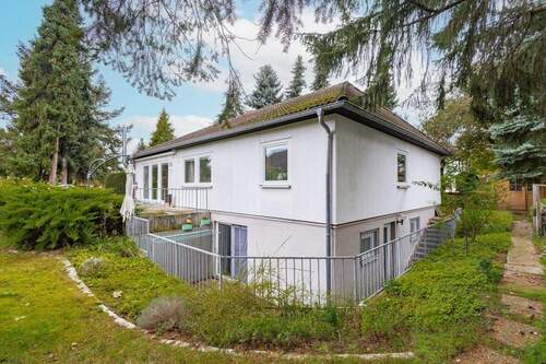 großzügiger Garten - 