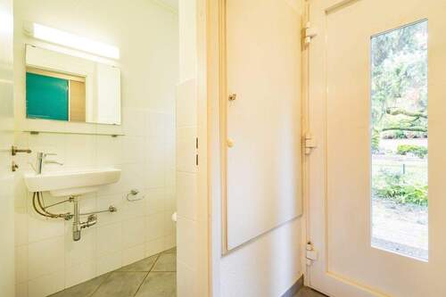 Gäste-WC - 5 Zimmer Einfamilienhaus in Heitersheim