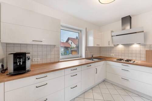 Küche (EG) - Doppelhaushälfte mit 130,30 m&sup2; in Rain zum Kaufen