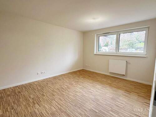EG ein Zimmer - 