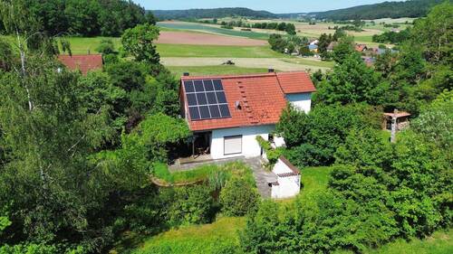 Außenansicht - Natur genießen, Zuhause erleben - Großzügiges Wohnen in idyllischer Umgebung