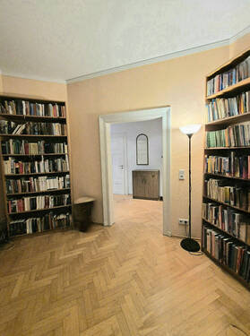 Raum - 2 Zimmer Etagenwohnung in Leipzig