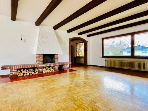 Wohnbereich - 5 Zimmer Einfamilienhaus zur Miete in Hamburg