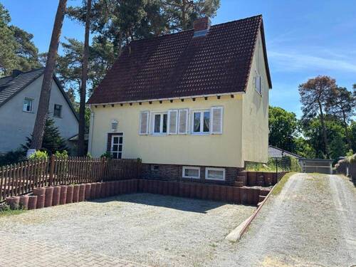 Bild 1 - Einfamilienhaus in Blankenfelde zu verkaufen!
