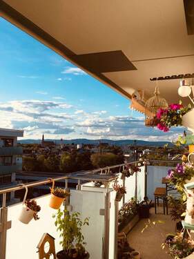 Balkon.. - Etagenwohnung mit 75,00 m&sup2; in Straubing zum Kaufen