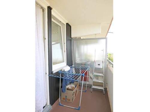 Balkon - Etagenwohnung mit 30,00 m&sup2; in Erlangen zum Kaufen