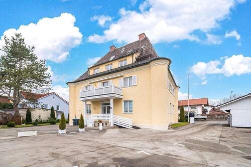 Außenstellplätze am Haus - 