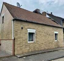 Einfamilienhaus mit großem Grundstück im Duisburger Süden