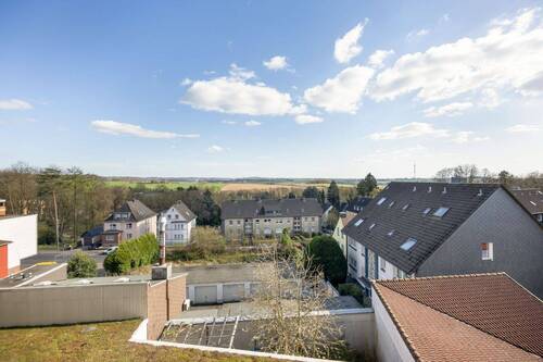 Ausblick Balkon - Moderne Wohnung mit Panoramablick mitten in Heiligenhaus