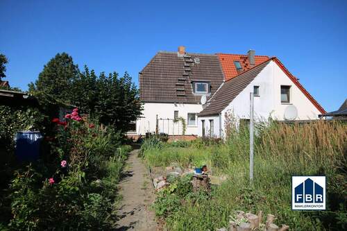 Rückansicht - 5 Zimmer Doppelhaushälfte zum Kaufen in Wismar