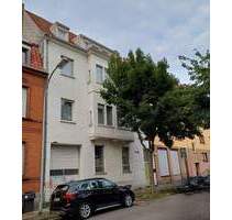 Saarbrücken, stilvolles Stadthaus mit 13 Apartments, einem Aufenthaltsraum, Innenhof und Garage, in Saarbrücken Nähe Innenstadt und Beethovenplatz
