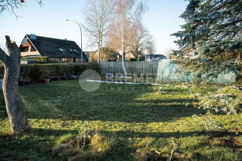 Grundstück vorne, Westen - 