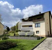 Zweifamilienhaus mit herrlichem Ausblick - Wernberg-Köblitz