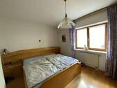 Schlafzimmer im Erdgeschoss - 