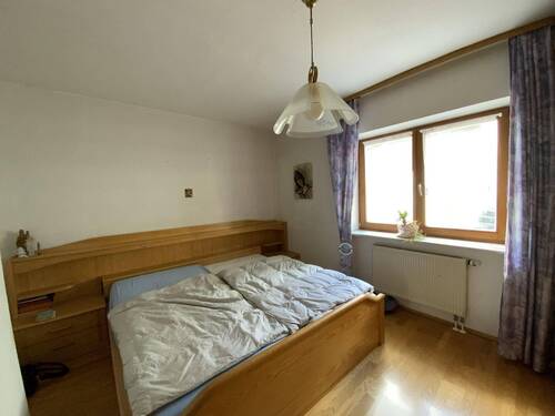 Schlafzimmer im Erdgeschoss - 