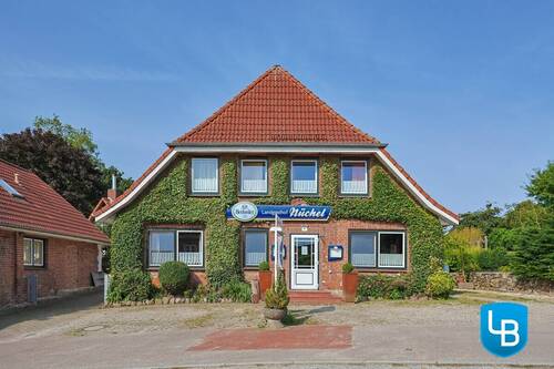 ...mit Parkplätzen vor der Tür - 1 Zimmer Einfamilienhaus zum Kaufen in Malente / Nüchel