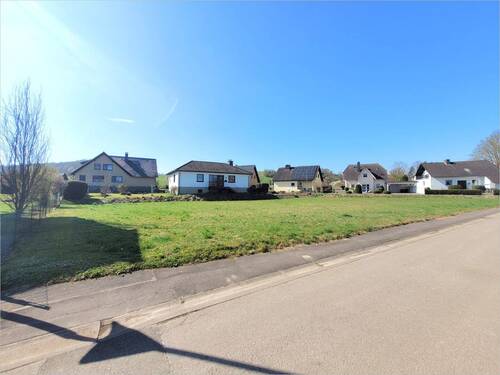 Bild 3 - Grundstück in Eschershausen / Wangelnstedt