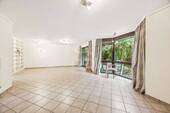 Wohnzimmer - 4 Zimmer Doppelhaushälfte in Bergisch Gladbach