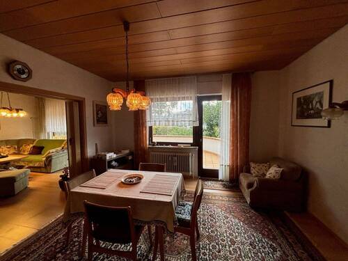 H 541 EG Esszimmer Ansicht 1.jpg - Mehrfamilienhaus, Wohnhaus mit 266,00 m² in Groß-Rohrheim zum Kaufen