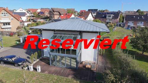 Außenansicht - Exklusives, lichtdurchflutetes Haus für gehobene Ansprüchen