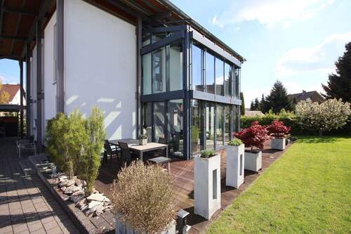 Terrasse - 8 Zimmer Einfamilienhaus zum Kaufen in Paderborn-Wewer