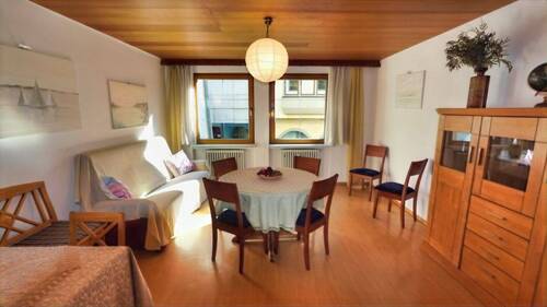 Wohn-Ess-Bereich - WOHNUNG NAHE BODENSEE; PROMENADE UND LANDUNGSPLATZ