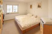 Schlafzimmer EG - 