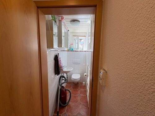 WC - 