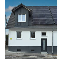 VS-Schwenningen - Neubau-Doppelhaushälfte in zentraler Lage - modern, effizient und familienfreundlich - Villingen-Schwenningen