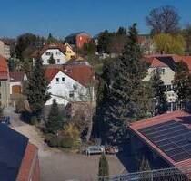Über den Dächern der Stadt! - 460,00&nbsp;EUR Kaltmiete, ca.&nbsp; 95,20&nbsp;m&sup2;&nbsp;Wohnfl&auml;che in Bernstadt (PLZ: 02748) Bernstadt a. d. Eigen