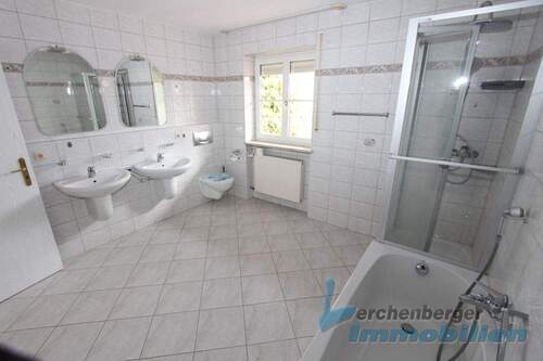 Badezimmer 2 OG - 