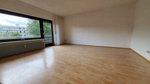 Wohn - und Esszimmer - Etagenwohnung mit 85,00 m² in Heppenheim zur Miete