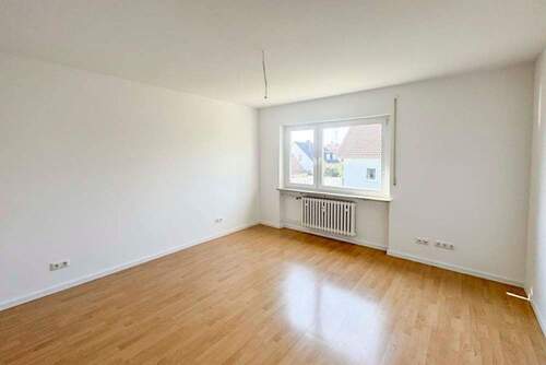 1.OG re. - Schlafzimmer - 