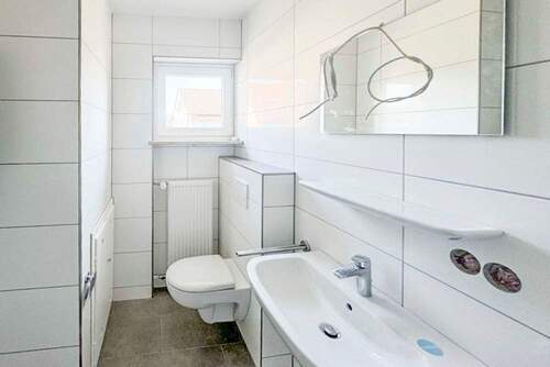 1.OG re. - Badezimmer - 