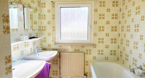 EG Badezimmer - Einfamilienhaus mit 98,00 m&sup2; in Bissingen an der Teck zum Kaufen