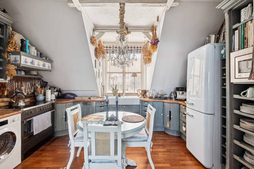 Maßangefertigte Einbauküche - 3 Zimmer Etagenwohnung in Hamburg Langenhorn