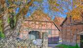 Einfahrt - Einfamilienhaus mit 280,00 m² in Peine zum Kaufen