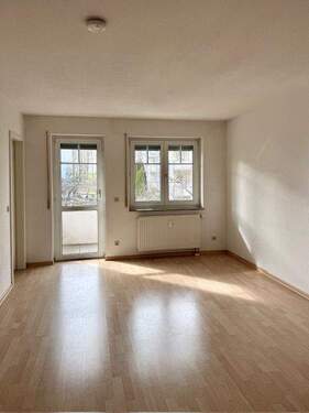 D10 Wohnzimmer.jpeg - 