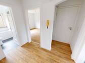 Ansicht II: Flur - 